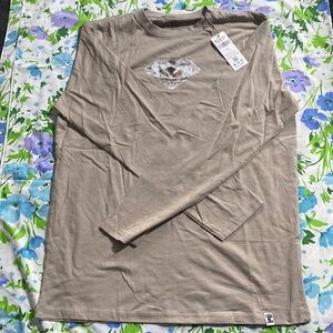 FLAWLESS CREAM LONG SLEEVE DIAMOND SHIRT! Size XXL.